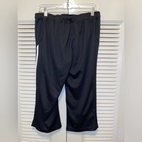 Adidas drawstring capri - Picture 2 of 4